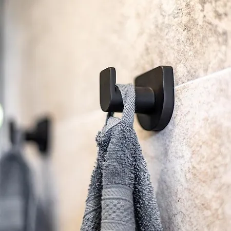 Πλωτό κατάλυμα No. 1